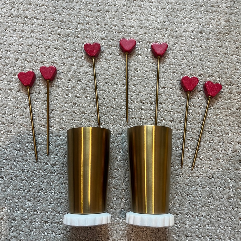 New 2 Gold Brass Tumblers with 7 Red Heart Marble Cocktail Picks Anthropologie